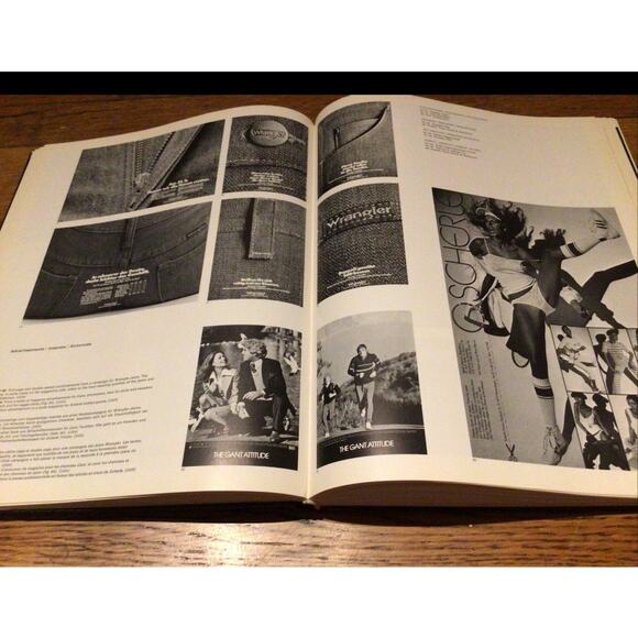 PHOTOGRAPHIS 79: The International Annual of Advertising & Editorial Photography - Picture 3 of 5